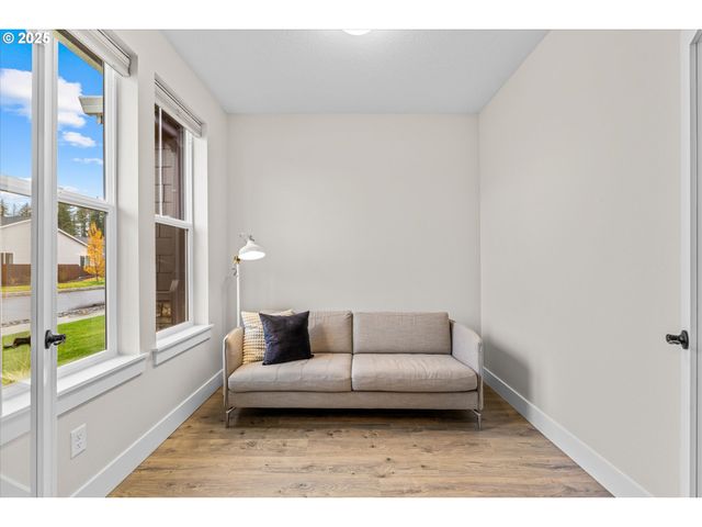 8015 Ne 172ND Ave, Vancouver, WA 98682