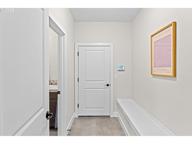 8015 Ne 172ND Ave, Vancouver, WA 98682