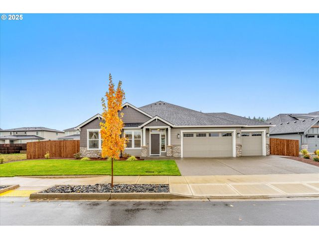 8015 Ne 172ND Ave, Vancouver, WA 98682