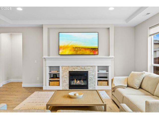 8015 Ne 172ND Ave, Vancouver, WA 98682