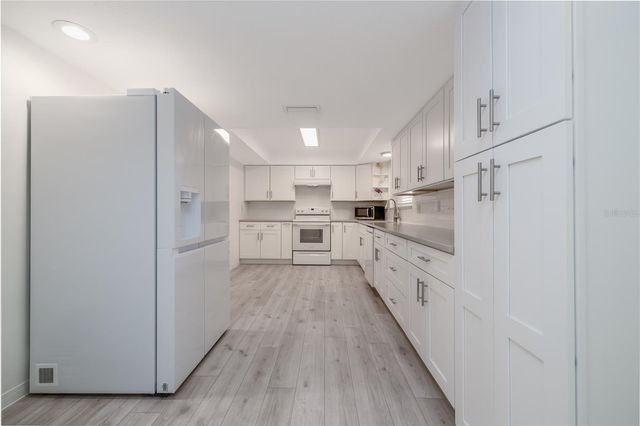 1016 CHEROKEE RANCH ROAD, Holly Hill, FL 32117