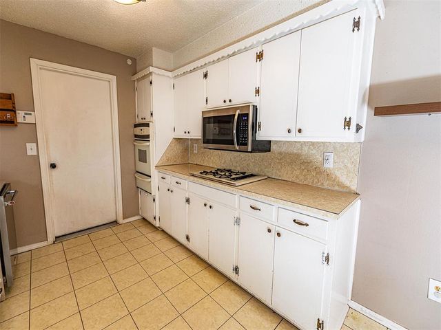 16470 Shelby Street, Choctaw, OK 73020