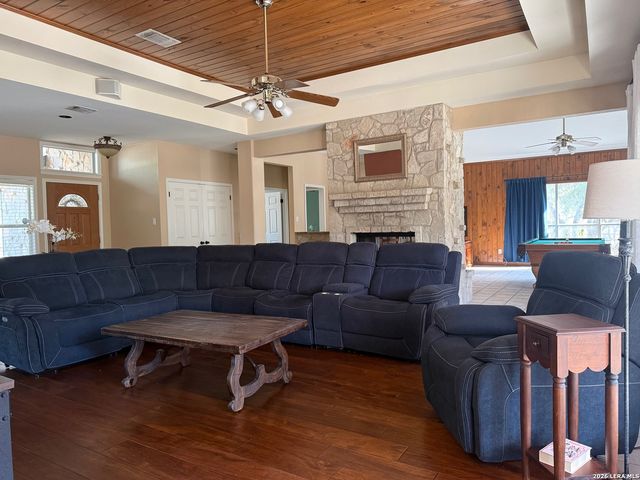 31763 Scarteen, Fair Oaks Ranch, TX 78015