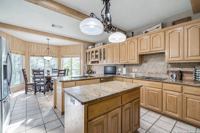 31763 Scarteen, Fair Oaks Ranch, TX 78015