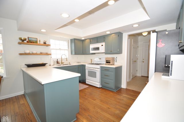 12176 Crestwood Drive, Carmel, IN 46033