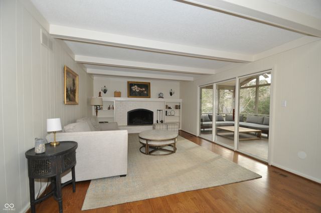 12176 Crestwood Drive, Carmel, IN 46033