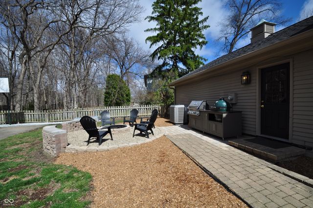 12176 Crestwood Drive, Carmel, IN 46033