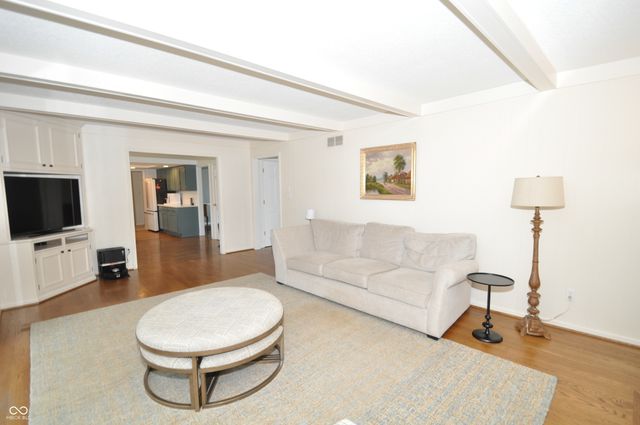 12176 Crestwood Drive, Carmel, IN 46033