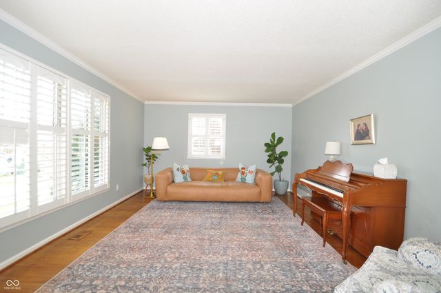 12176 Crestwood Drive, Carmel, IN 46033