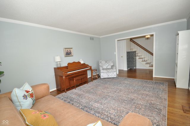 12176 Crestwood Drive, Carmel, IN 46033