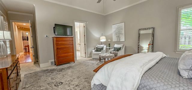 10049 AVENT RIDGE CV, Collierville, TN 38017