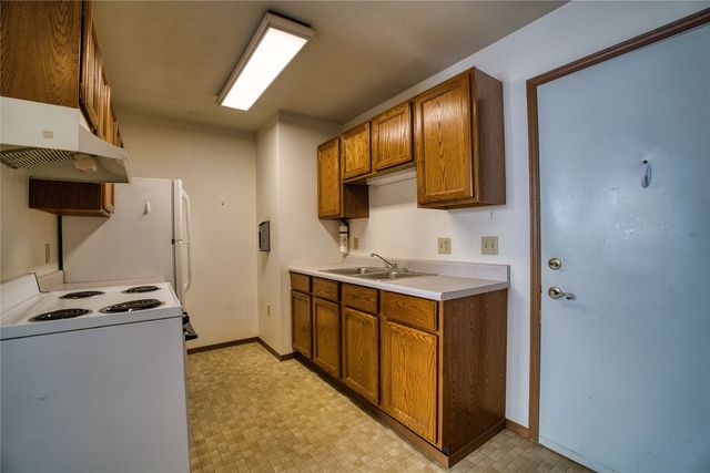 110-118 W SMITH AND 307 GRACE Street, Corry, PA 16407