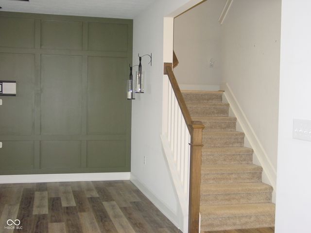 4556 W Lakeway Drive, New Palestine, IN 46163