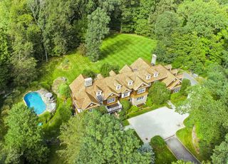 46 Stone Paddock Place, Bedford, NY 10506