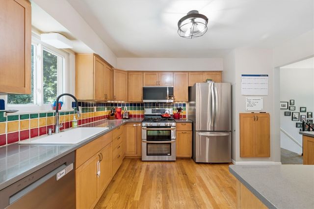 7737 Collingwood Drive, Brighton, MI 48114