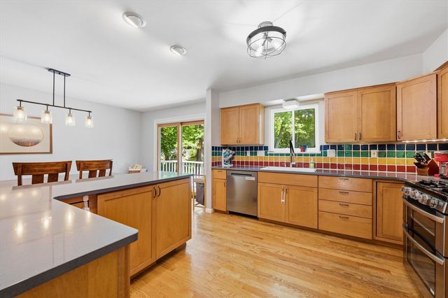 7737 Collingwood Drive, Brighton, MI 48114