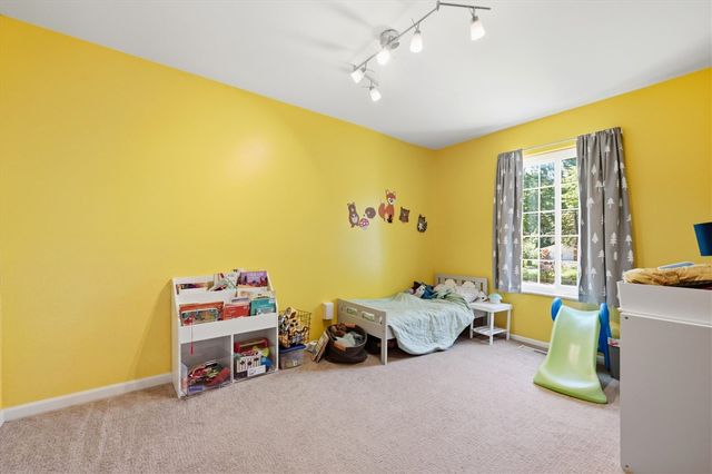 7737 Collingwood Drive, Brighton, MI 48114