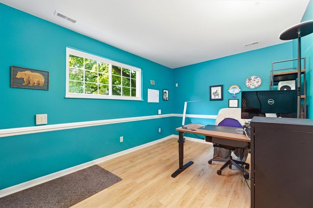 7737 Collingwood Drive, Brighton, MI 48114