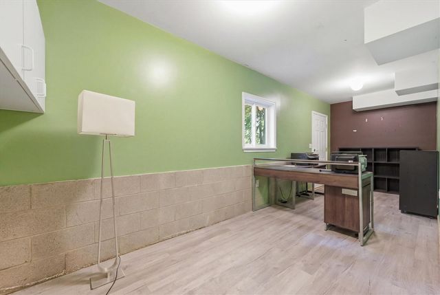 7737 Collingwood Drive, Brighton, MI 48114