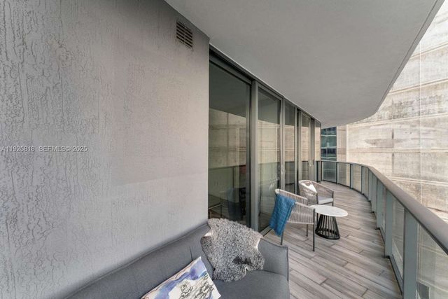 801 S Miami Ave 3804, Miami, FL 33130