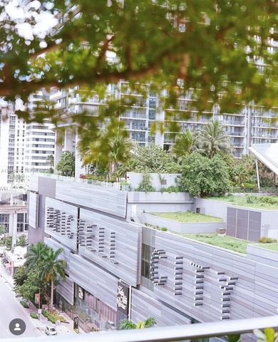 801 S Miami Ave 3804, Miami, FL 33130