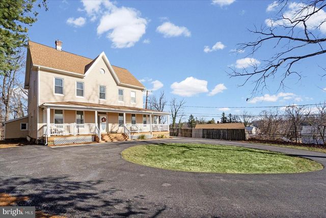 6602 KRONE DR, Baltimore, MD 21207