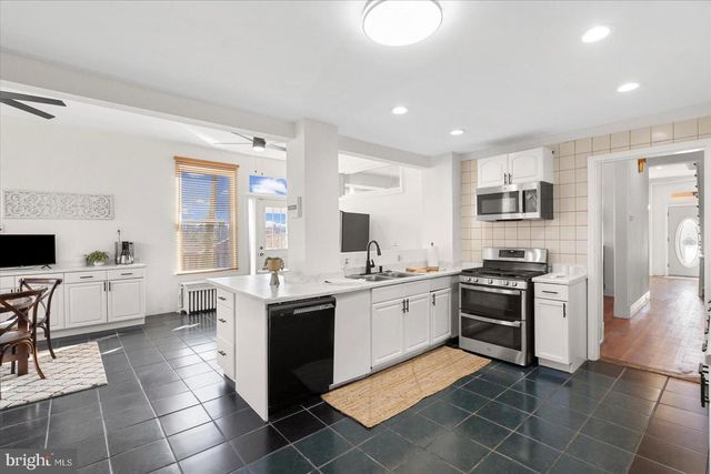 6602 KRONE DR, Baltimore, MD 21207