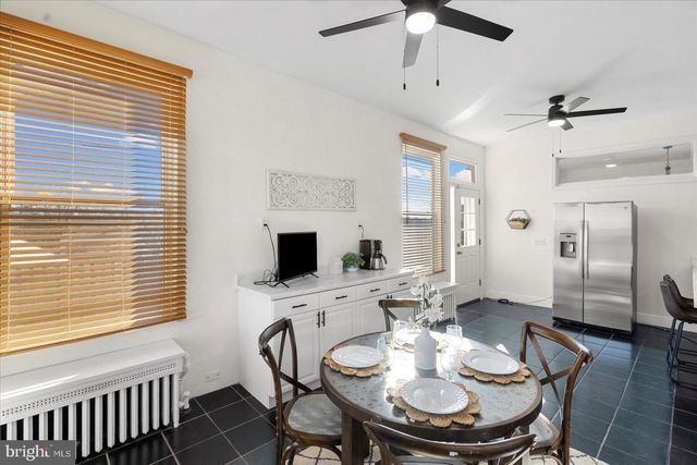 6602 KRONE DR, Baltimore, MD 21207