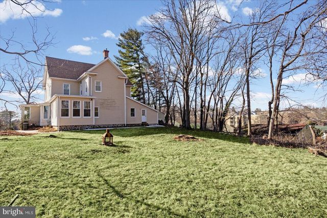 6602 KRONE DR, Baltimore, MD 21207