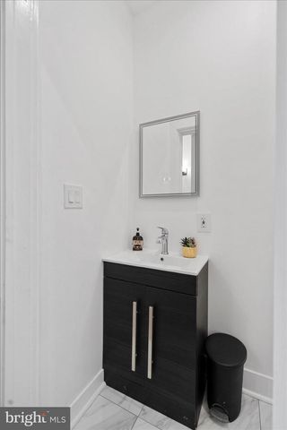 6602 KRONE DR, Baltimore, MD 21207