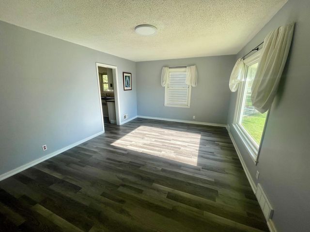 1630 7th Street N, Fargo, ND 58102