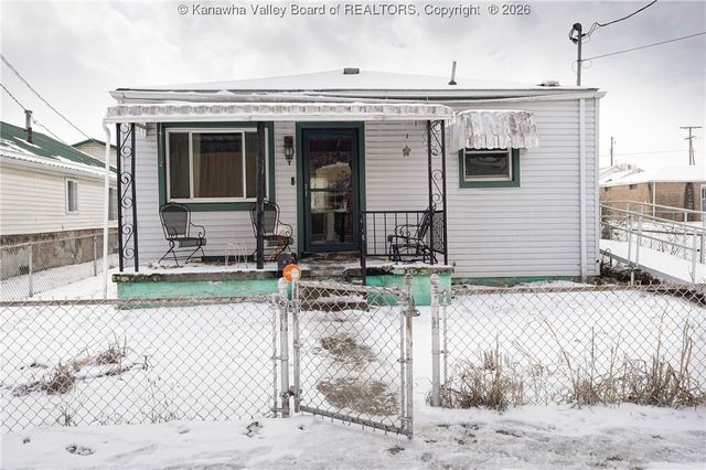 2617 6th Avenue, Charleston, WV 25387