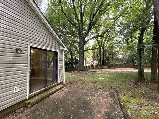 6506 Doubletree Drive, Charlotte, NC 28227