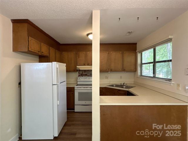 6506 Doubletree Drive, Charlotte, NC 28227