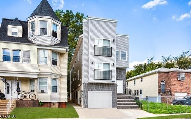 581 Bergen St, Newark City, NJ 07108