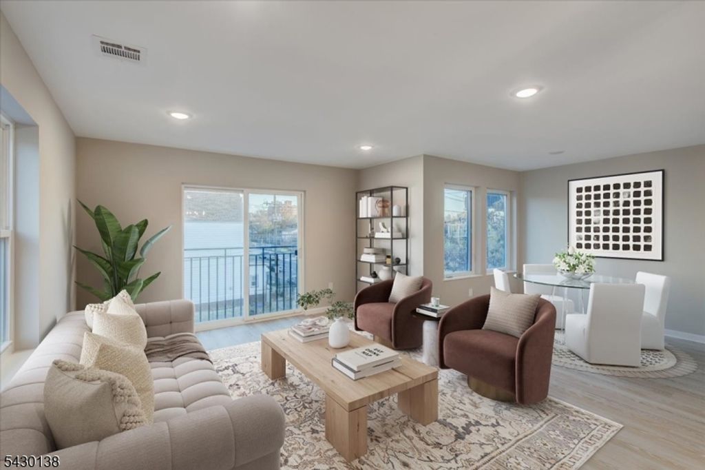 581 Bergen St, Newark City, NJ 07108 — photo 4