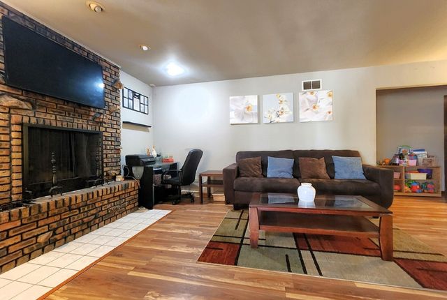 3461 S Manor Drive, Lansing, IL 60438