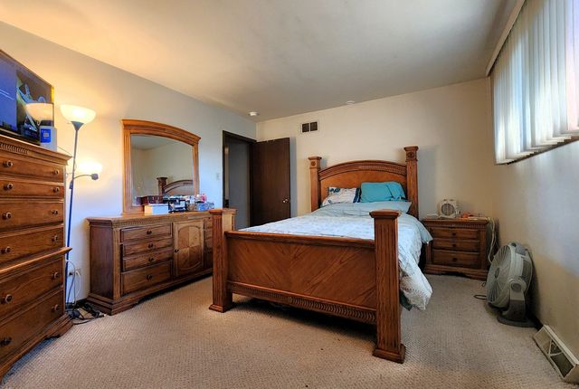 3461 S Manor Drive, Lansing, IL 60438