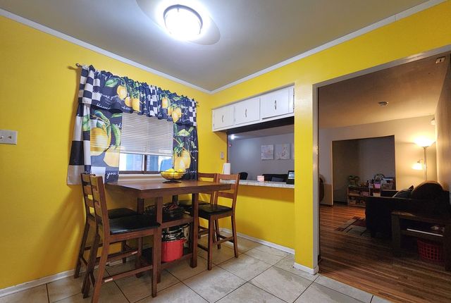 3461 S Manor Drive, Lansing, IL 60438