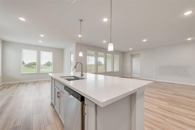 512 Marcus Lane, Crowley, TX 76036
