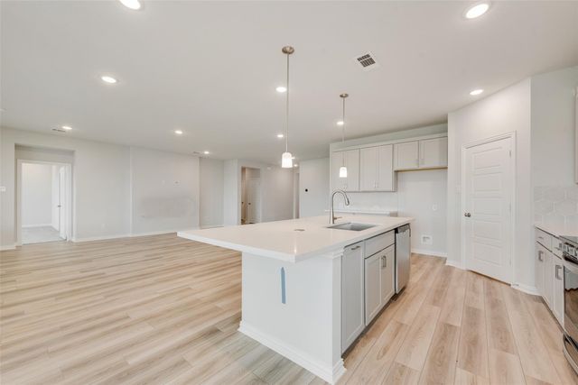 512 Marcus Lane, Crowley, TX 76036