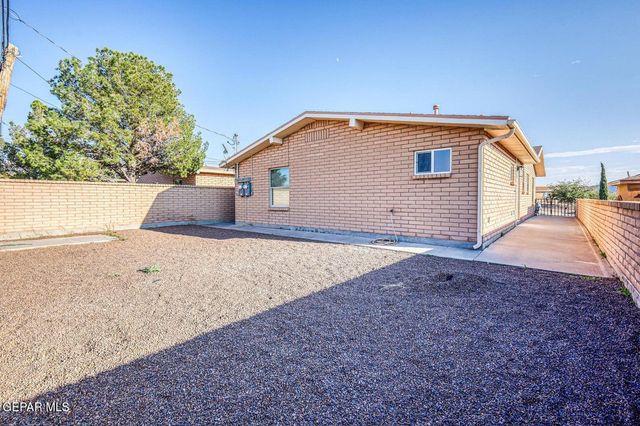 293 Atlantic Road B, El Paso, TX 79922