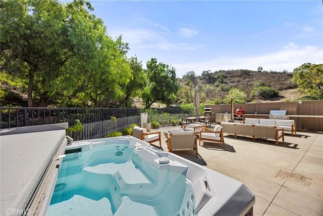 6212 E Twin Peak, Anaheim Hills, CA 92807