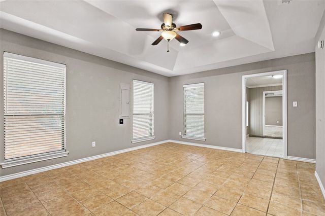 2708 Citadel Drive, Arlington, TX 76012