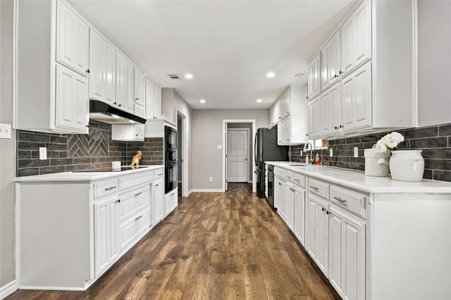 2708 Citadel Drive, Arlington, TX 76012