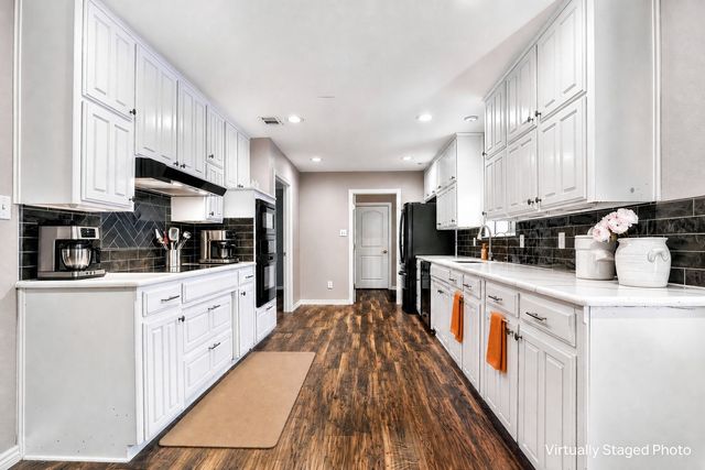 2708 Citadel Drive, Arlington, TX 76012
