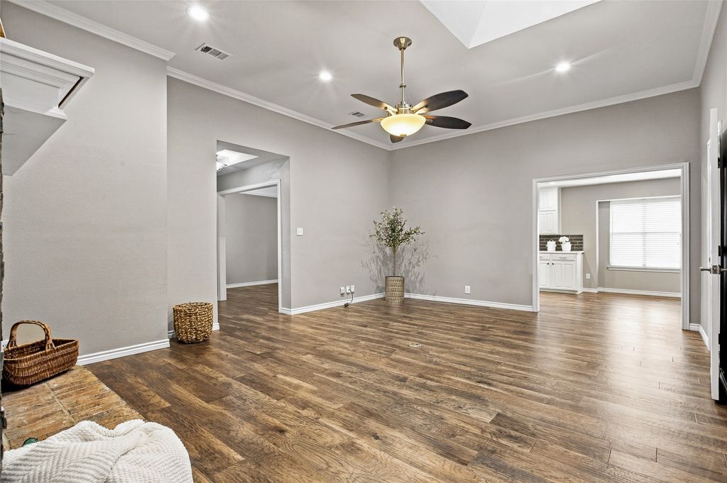 2708 Citadel Drive, Arlington, TX 76012 — photo 5