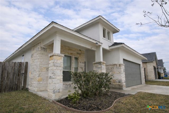 403 Brushy Creek, Victoria, TX 77904
