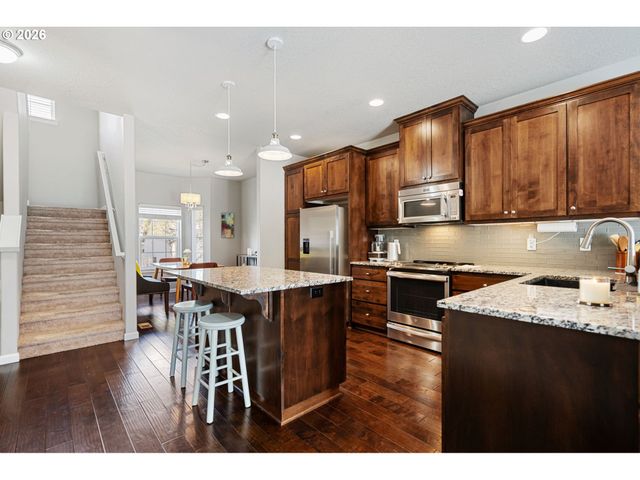 17408 Sw CHRIS St, Beaverton, OR 97078