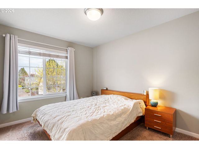 17408 Sw CHRIS St, Beaverton, OR 97078